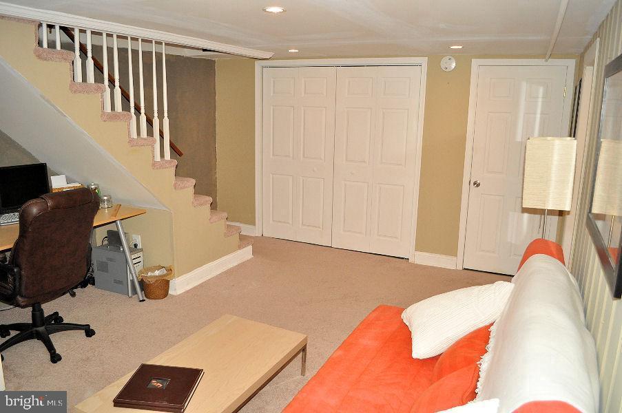 ARBUTUS - Residential