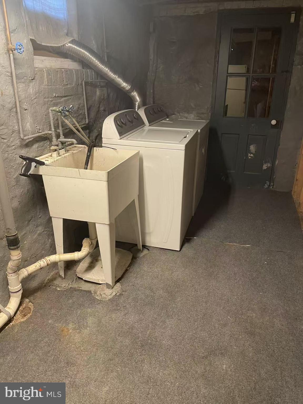 ARBUTUS - Residential