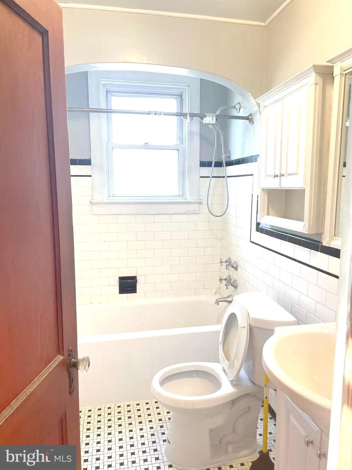 ARBUTUS - Residential