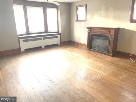 Photo of 901 Leeds Avenue, BALTIMORE, MD 21229 (MLS # MDBC2150228)