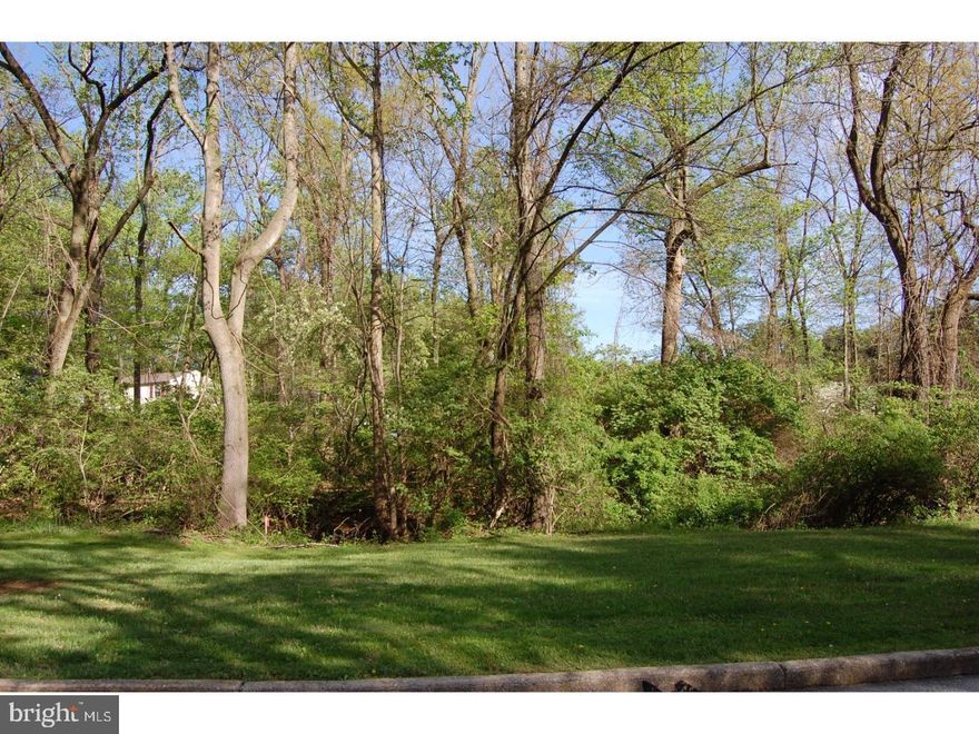 Nestled in the heart of West Goshen Township lies a unique opportunity for the right investor. Within a charming neighborhood of Stoneybrook, 404 Warren Rd. offers a sizable lot of over 1/3 of an acre for a potential builder to claim. In the ever growing area of West Chester, any builder can expect to generate a massive level of interest as all single family homes do. The development itself is a quiet retreat, yet 10 minutes from West Chest Chester University and in the highly rated West Chester Area School District. Have a buyer looking to commute to work outside of West Chester? The property is still extremely accessible for any buyer who purchases the home being right outside of highway 202/322 and even West Chester Pike. Investors will not miss this incredible opportunity to add to this booming area. Schedule your tour today and contact listing agent today for any and all questions!