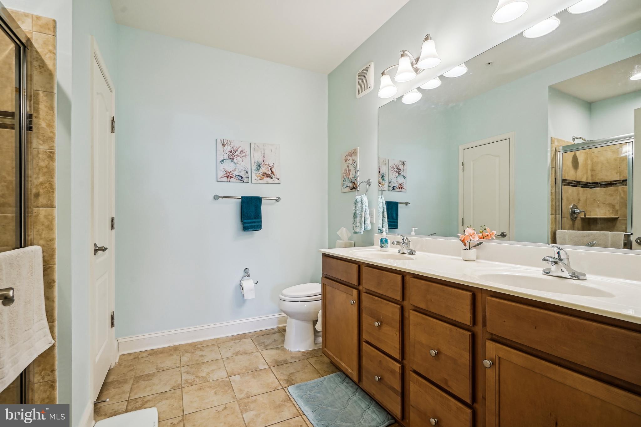 THE GATHERINGS - Residential