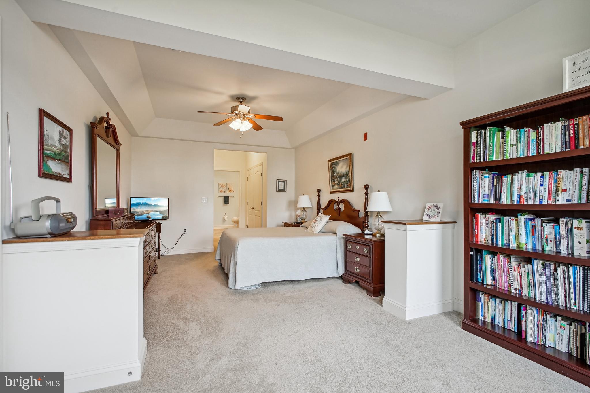 THE GATHERINGS - Residential