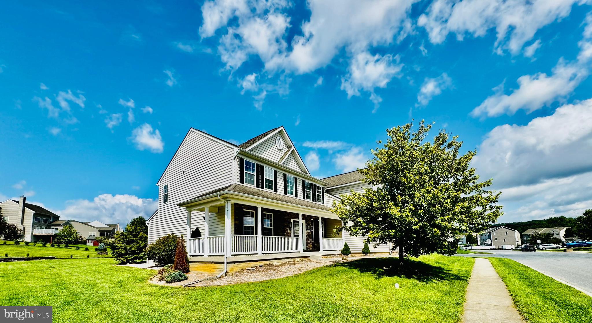 518 CREEKSIDE BOULEVARD