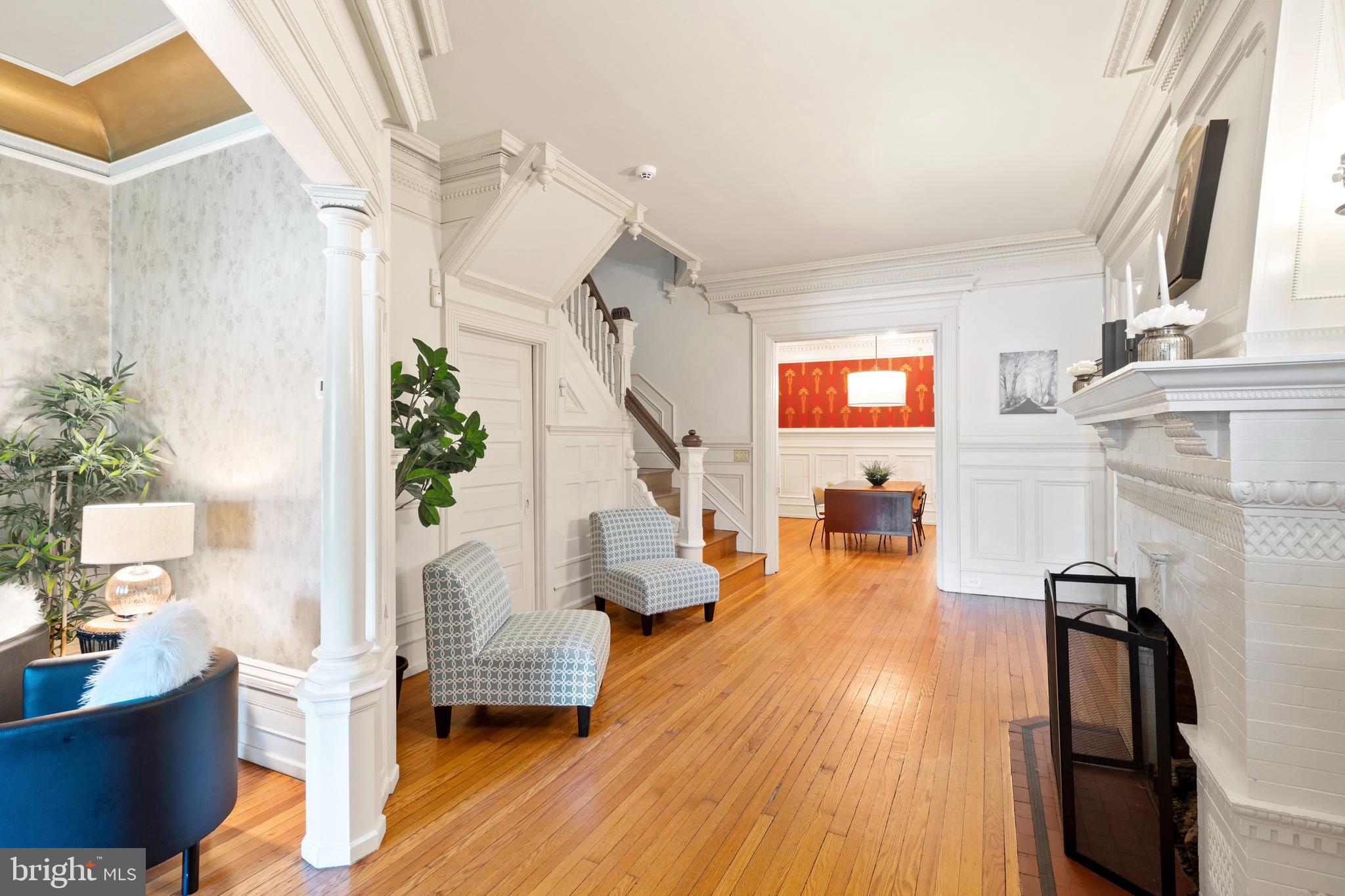 UNIVERSITY CITY - Residential