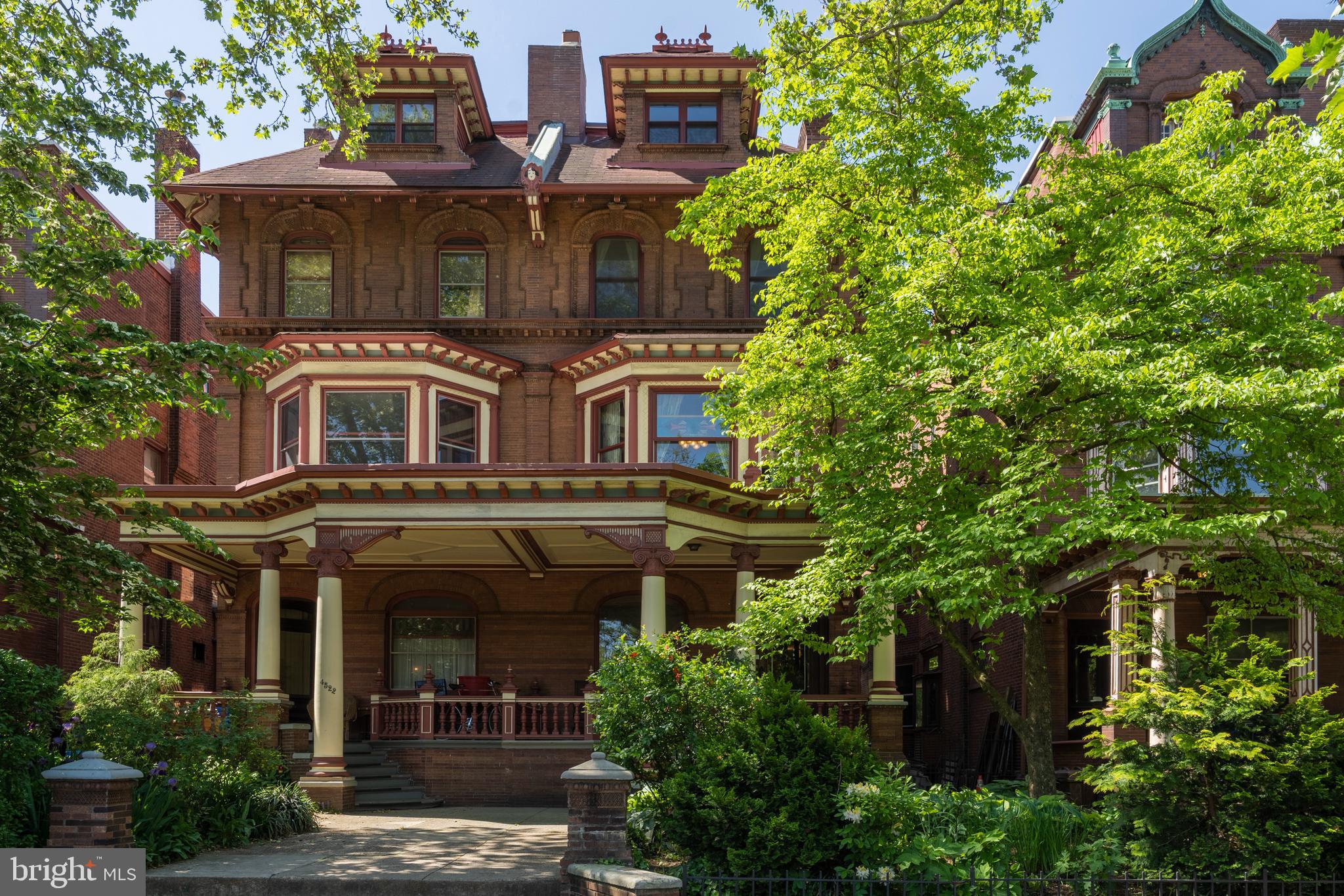 UNIVERSITY CITY - Residential