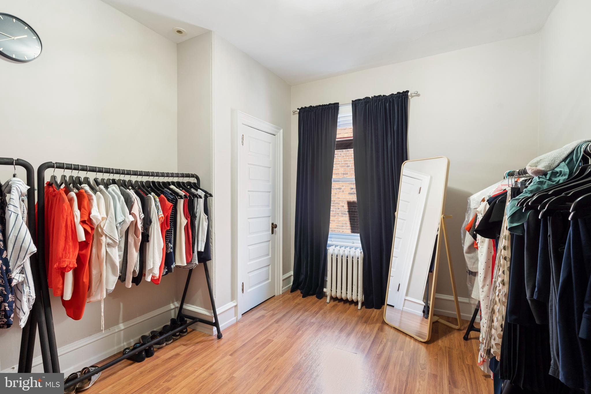 UNIVERSITY CITY - Residential