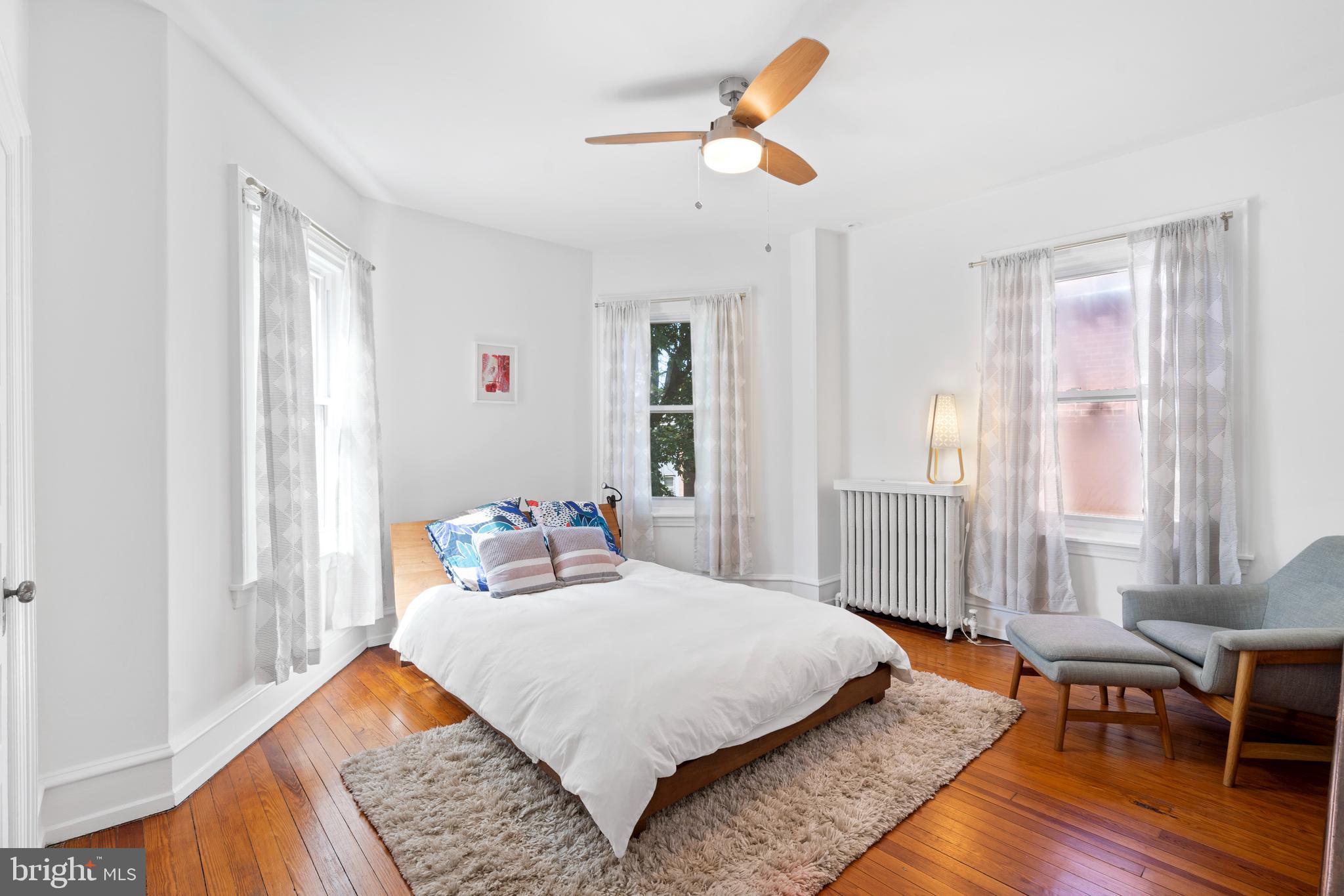 UNIVERSITY CITY - Residential