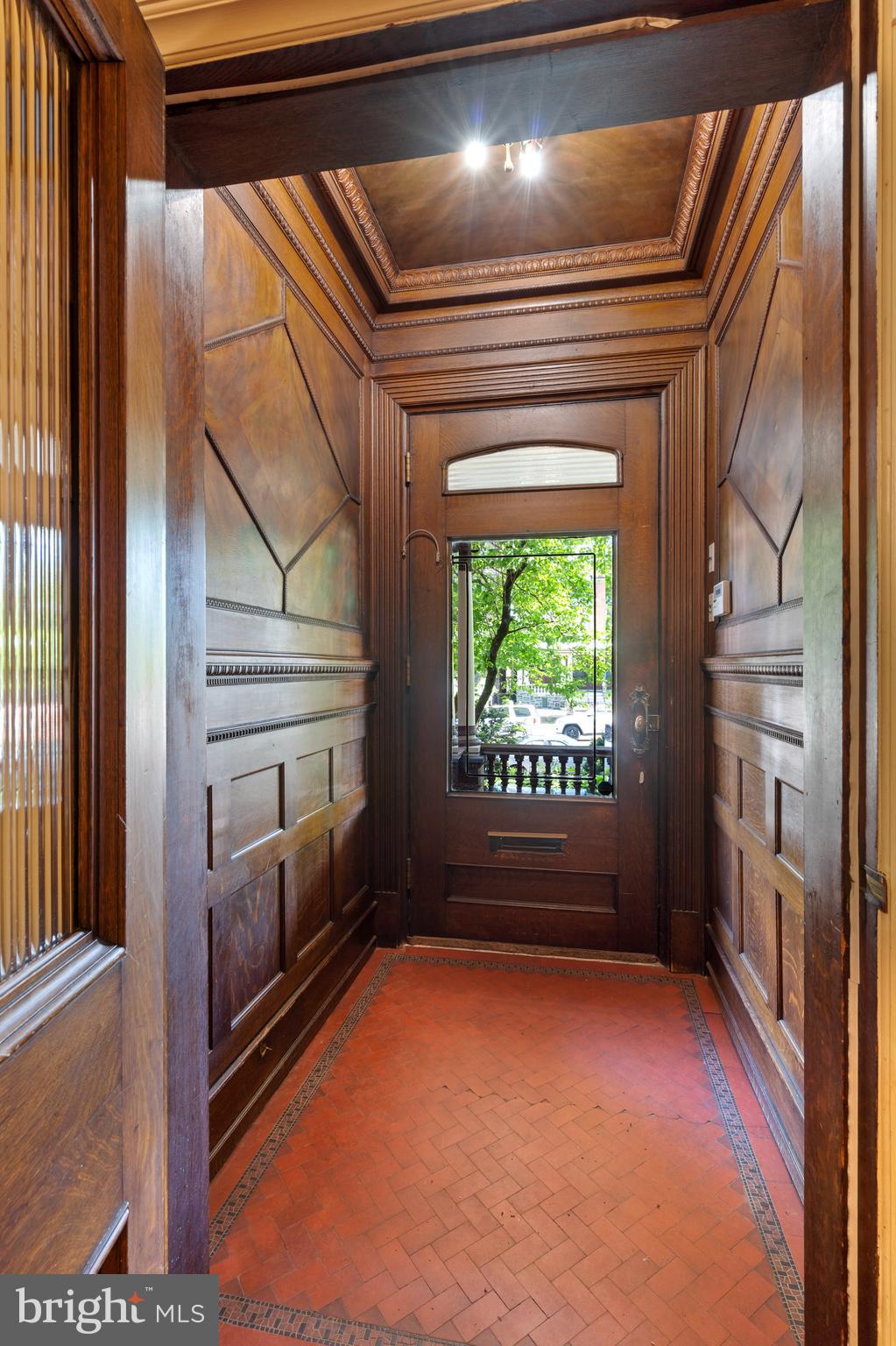 UNIVERSITY CITY - Residential