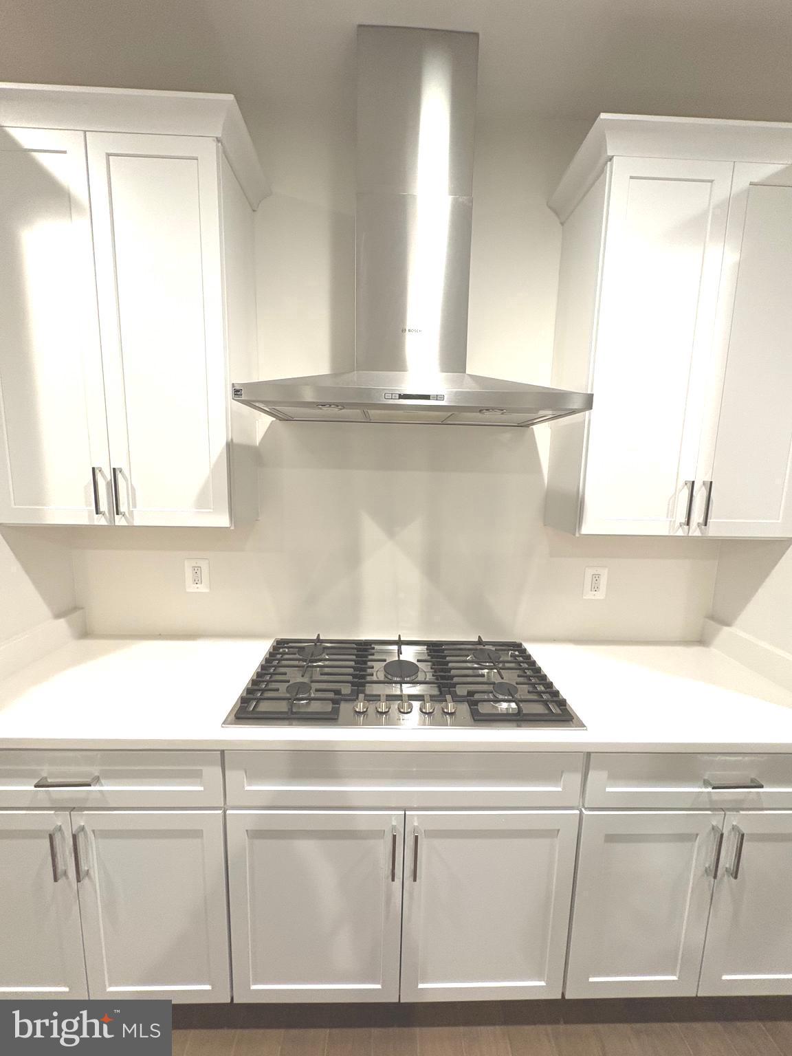 THE RETREAT AT WESTFIELDS - Residential Lease