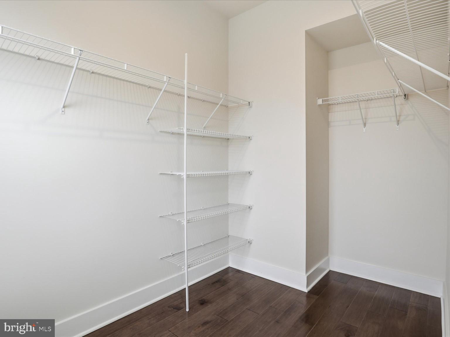 THE RETREAT AT WESTFIELDS - Residential Lease