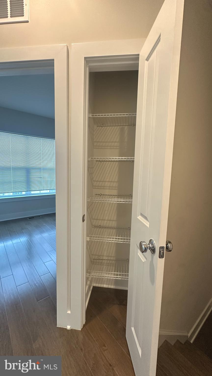 THE RETREAT AT WESTFIELDS - Residential Lease