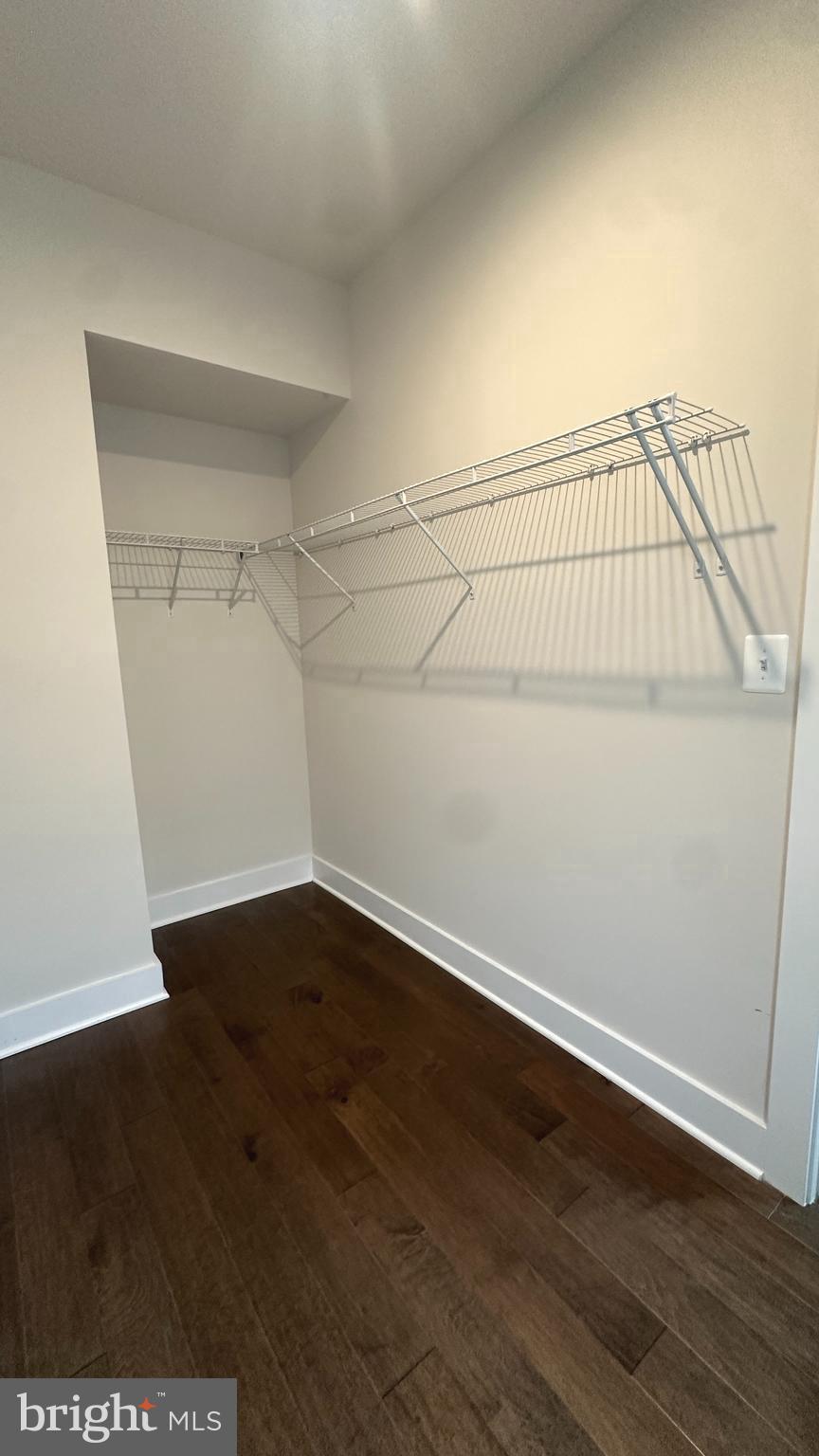 THE RETREAT AT WESTFIELDS - Residential Lease