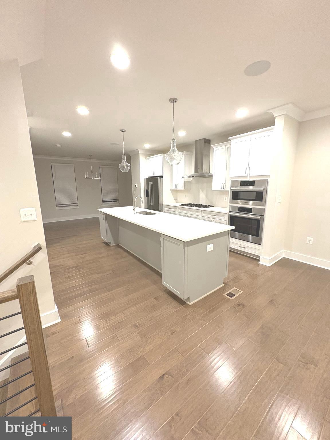 THE RETREAT AT WESTFIELDS - Residential Lease