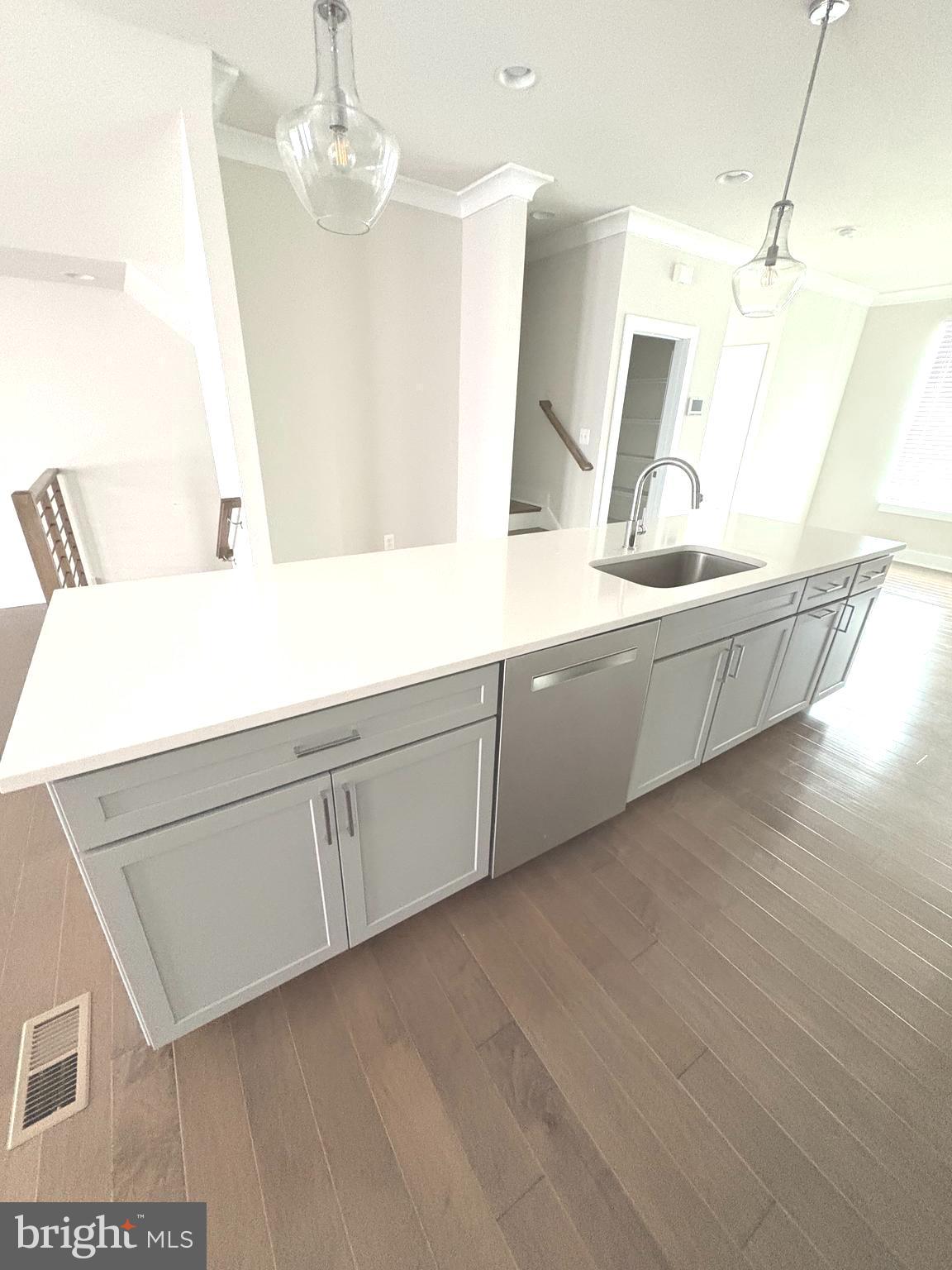 THE RETREAT AT WESTFIELDS - Residential Lease