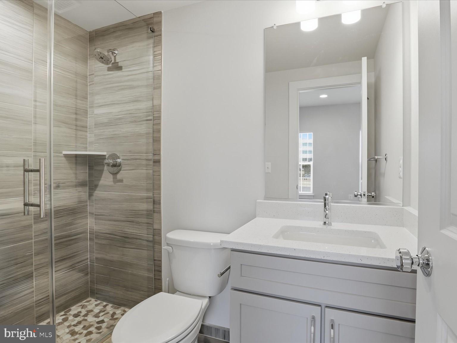 THE RETREAT AT WESTFIELDS - Residential Lease