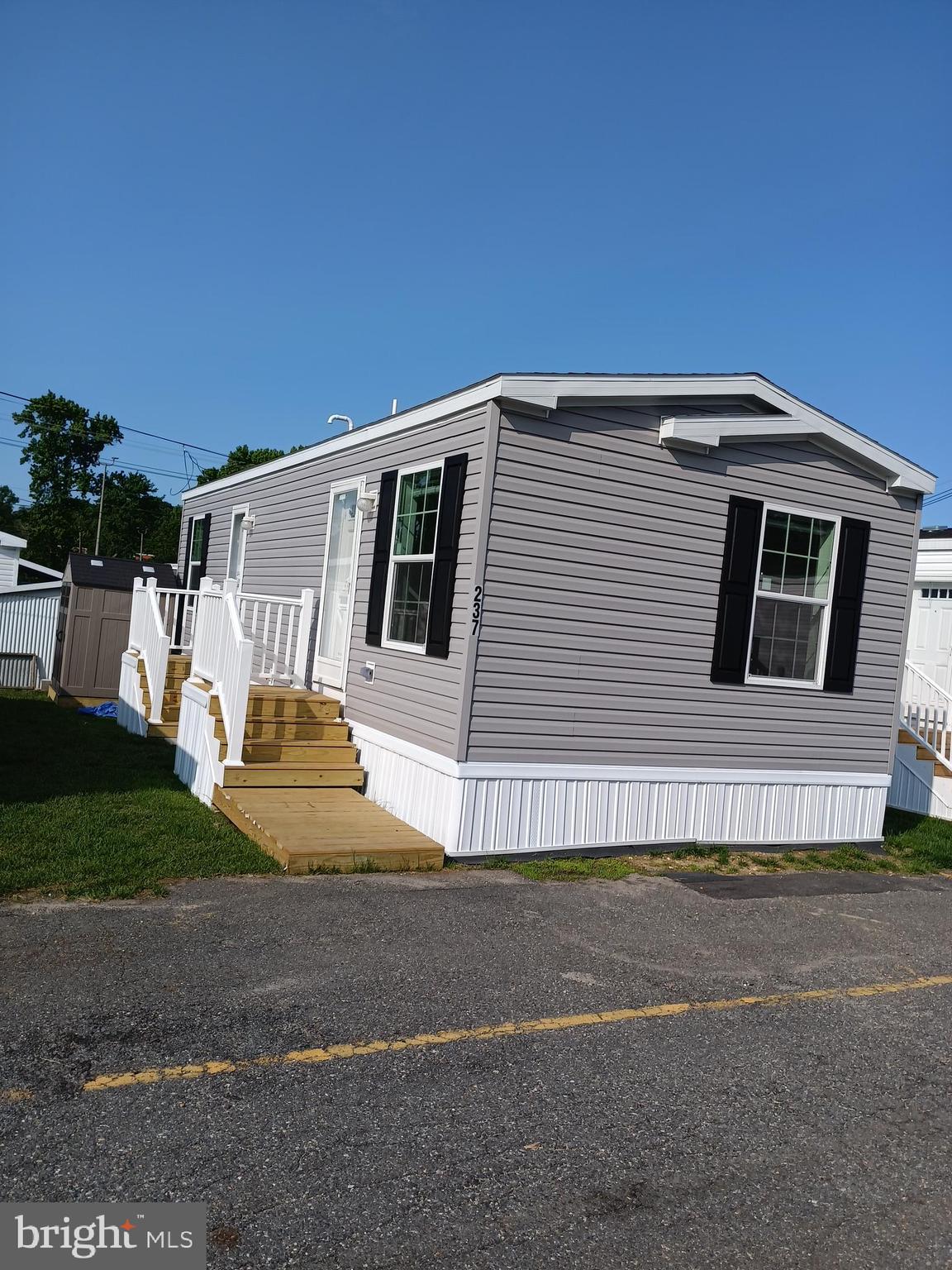 1405 FARRELL AVENUE 237