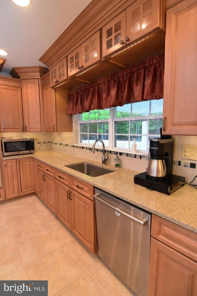 CHESTNUT HILLS - Residential