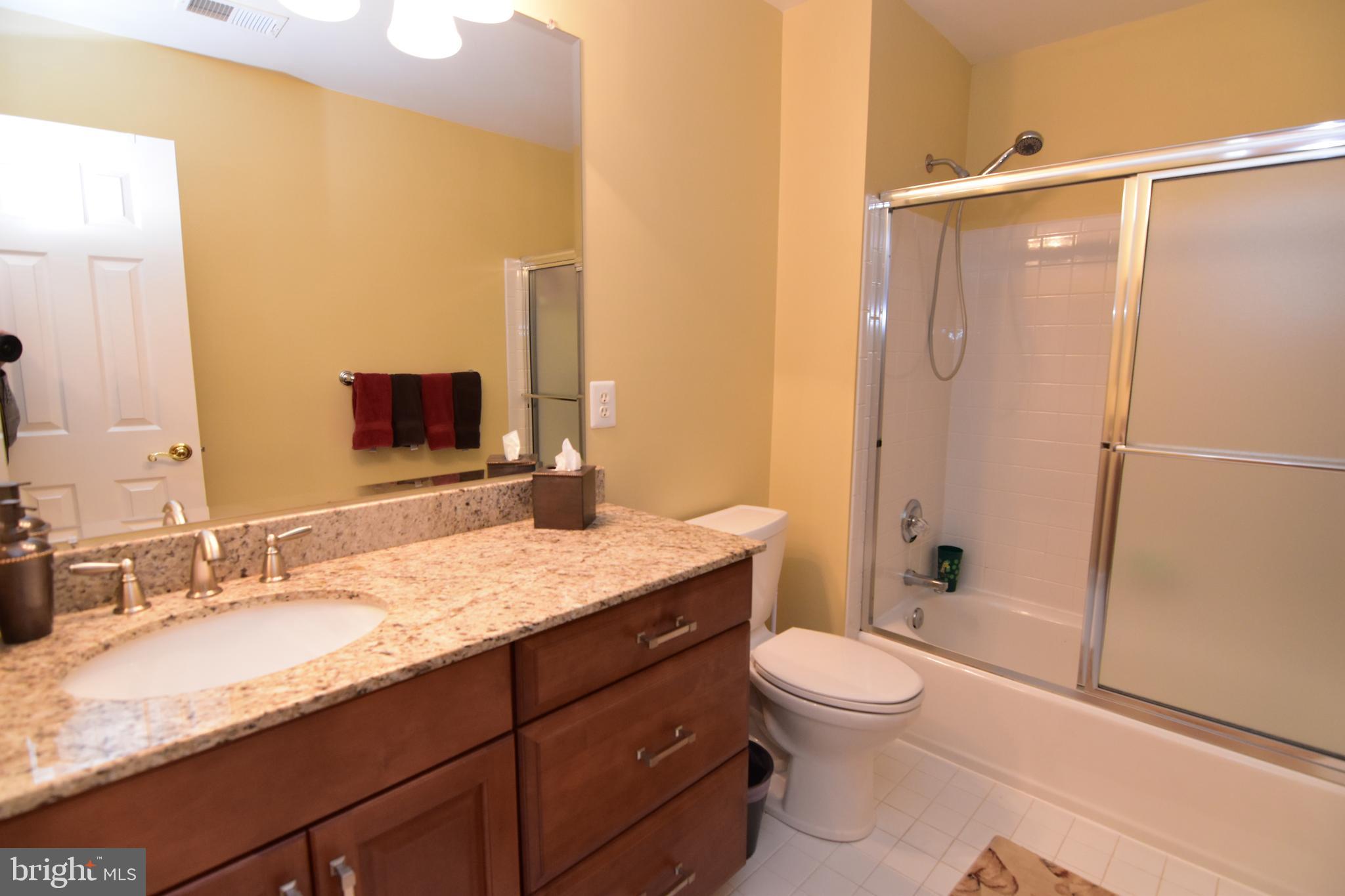 CHESTNUT HILLS - Residential