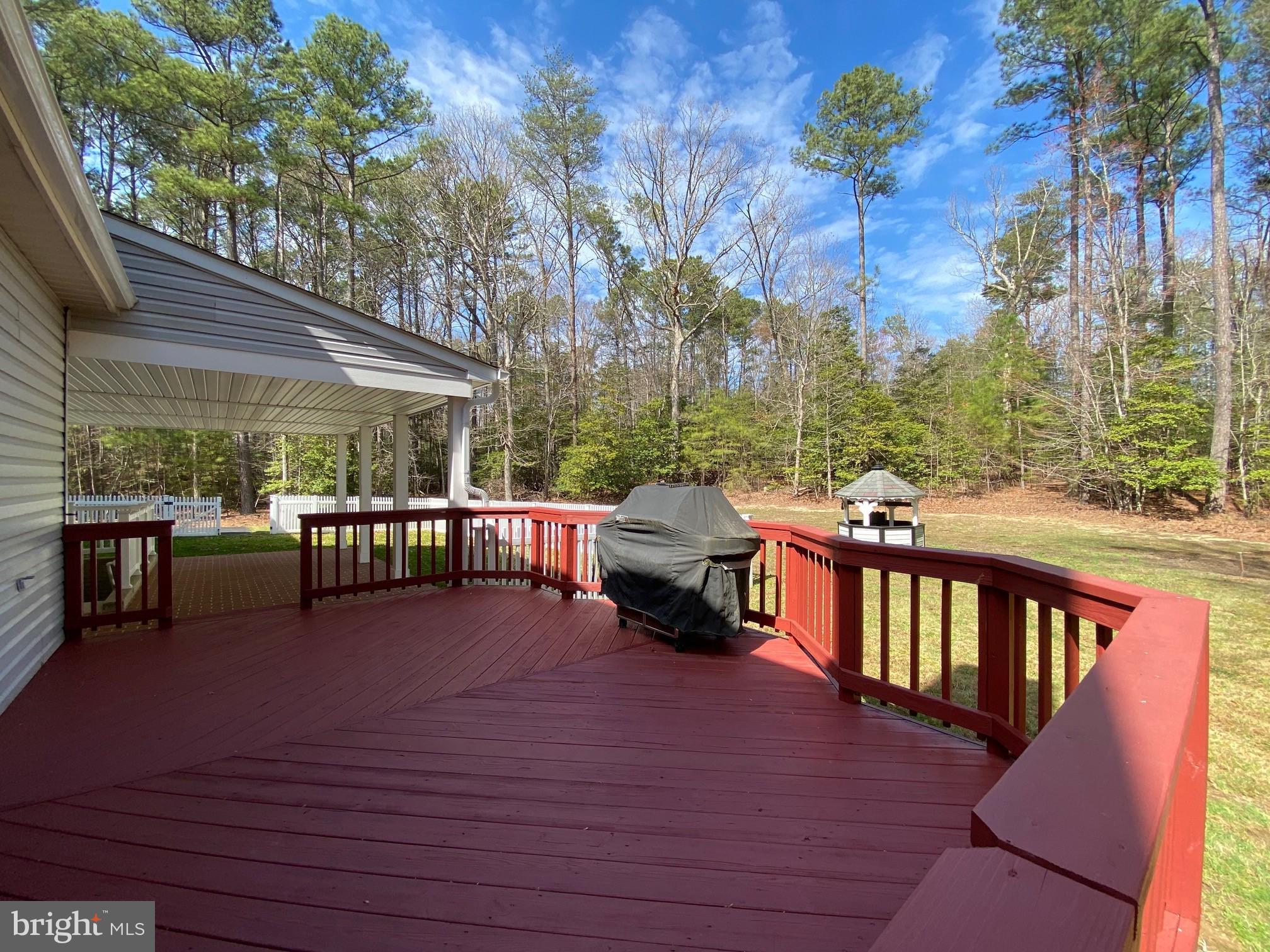 CHESTNUT HILLS - Residential