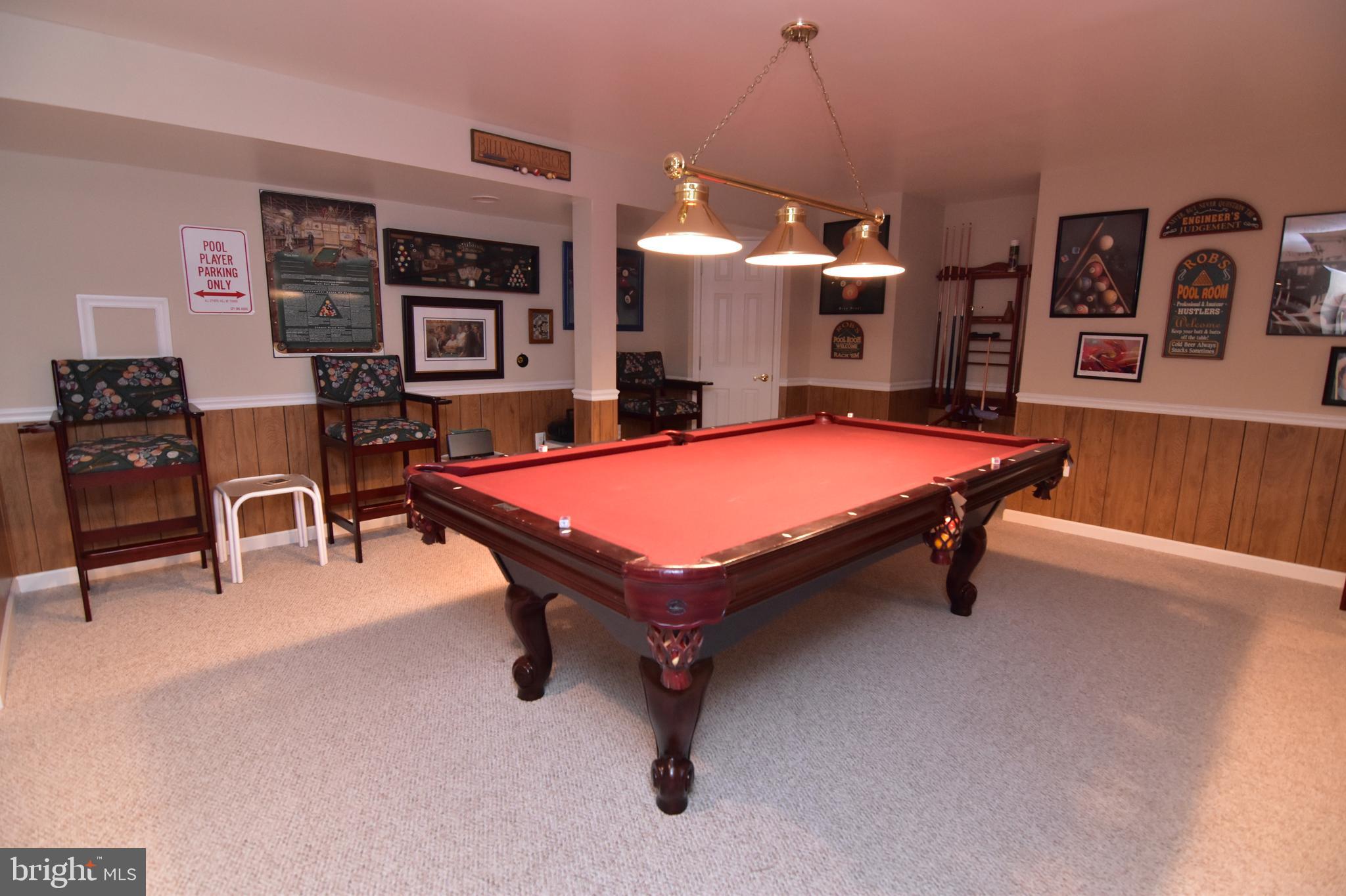 CHESTNUT HILLS - Residential