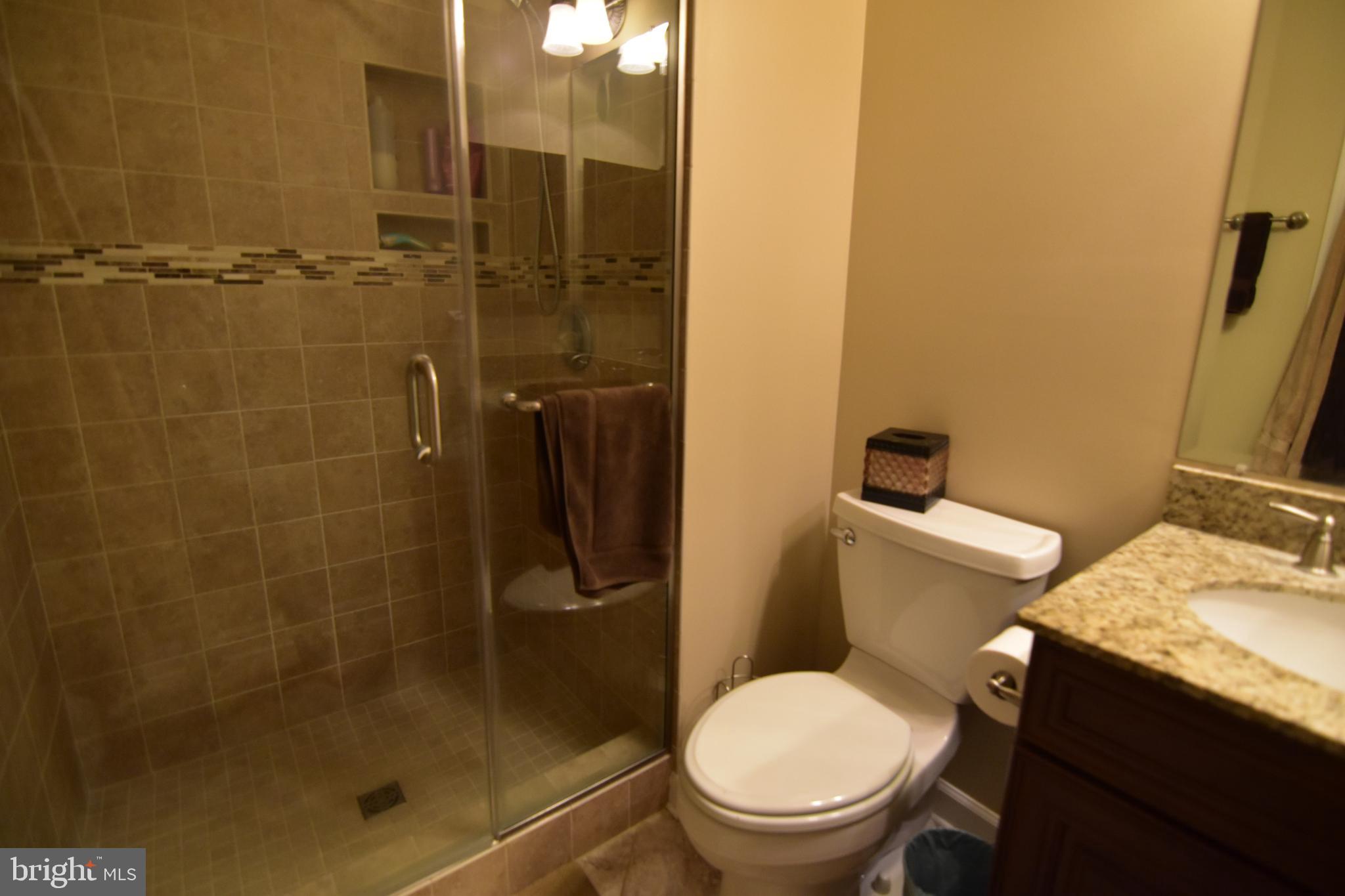 CHESTNUT HILLS - Residential