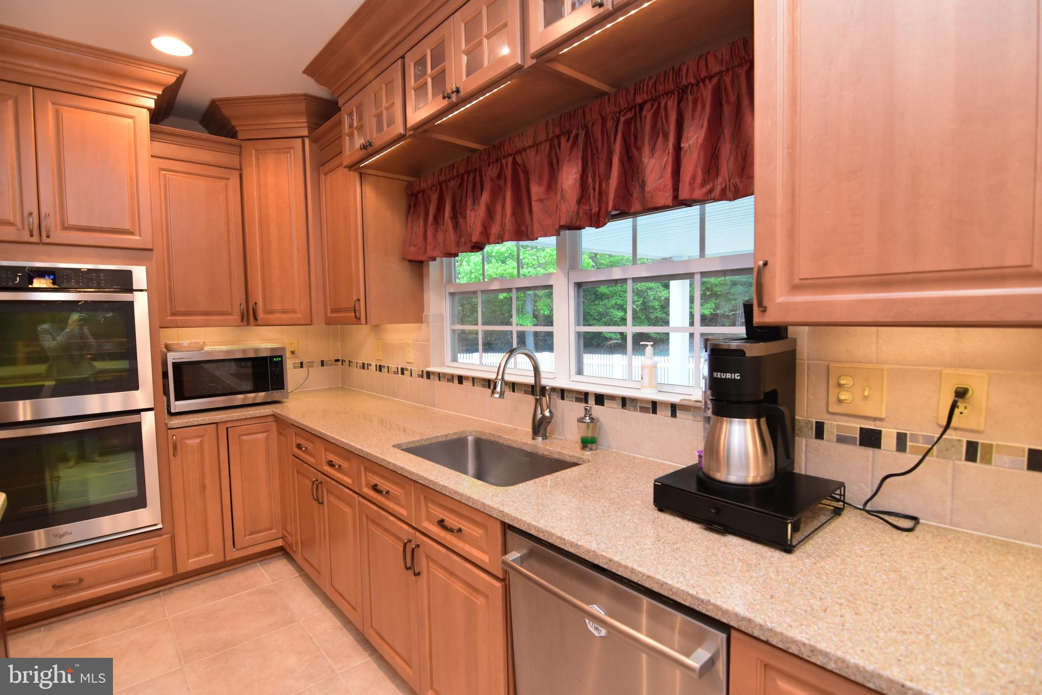 CHESTNUT HILLS - Residential