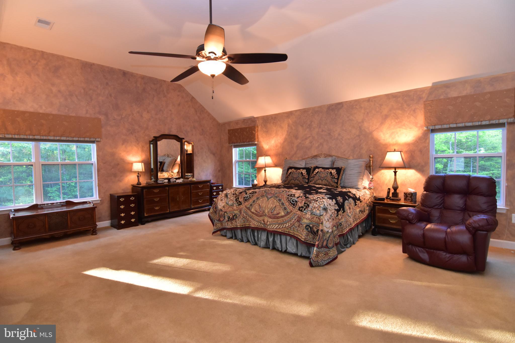 CHESTNUT HILLS - Residential