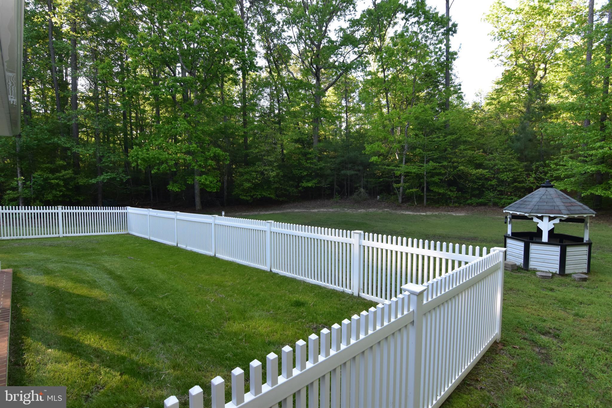 CHESTNUT HILLS - Residential