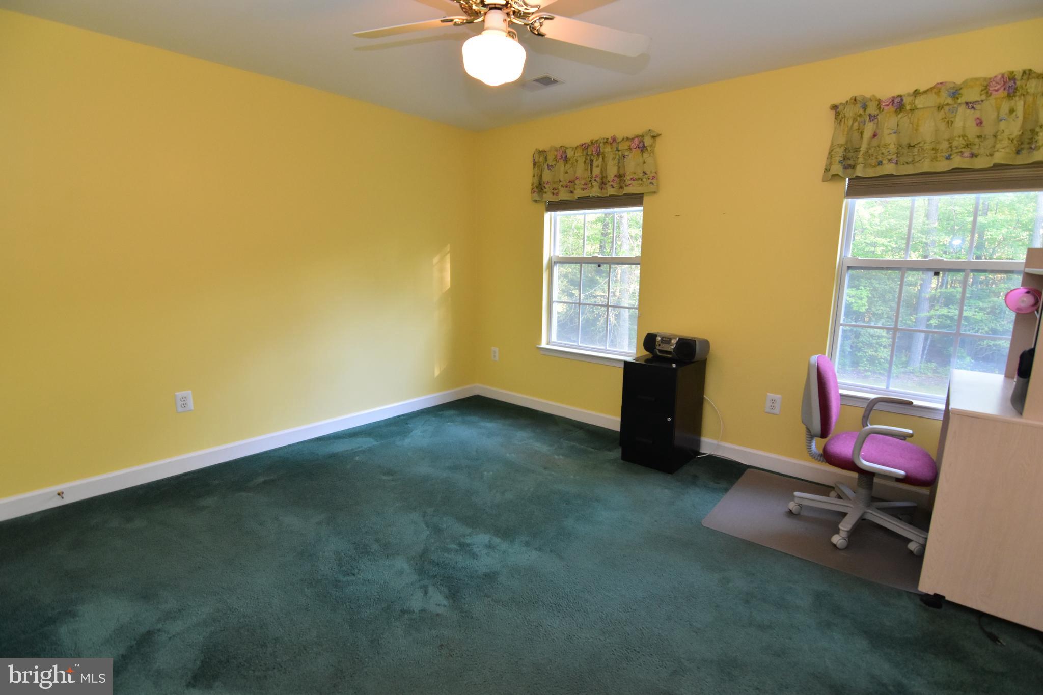 CHESTNUT HILLS - Residential