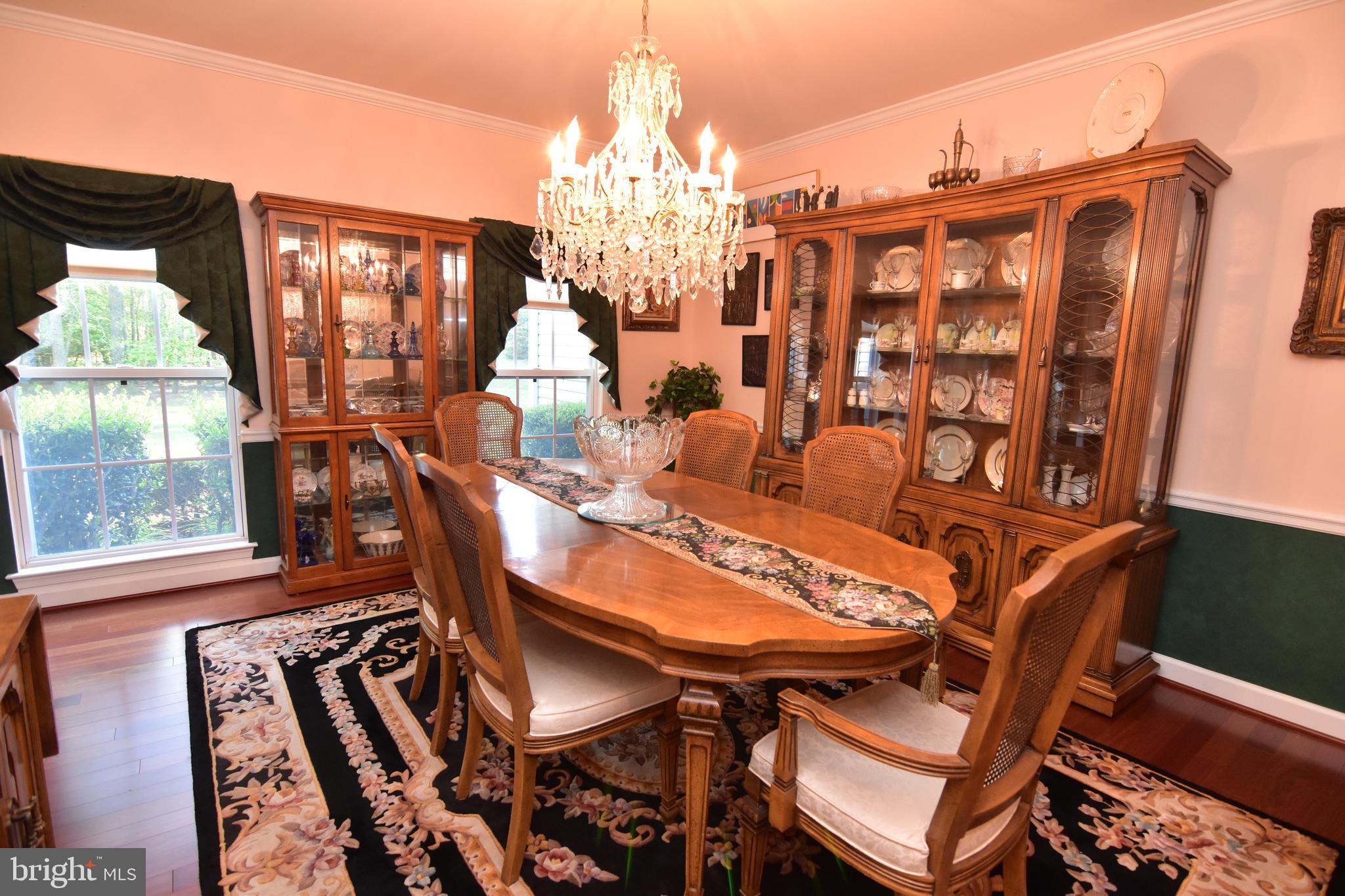 CHESTNUT HILLS - Residential