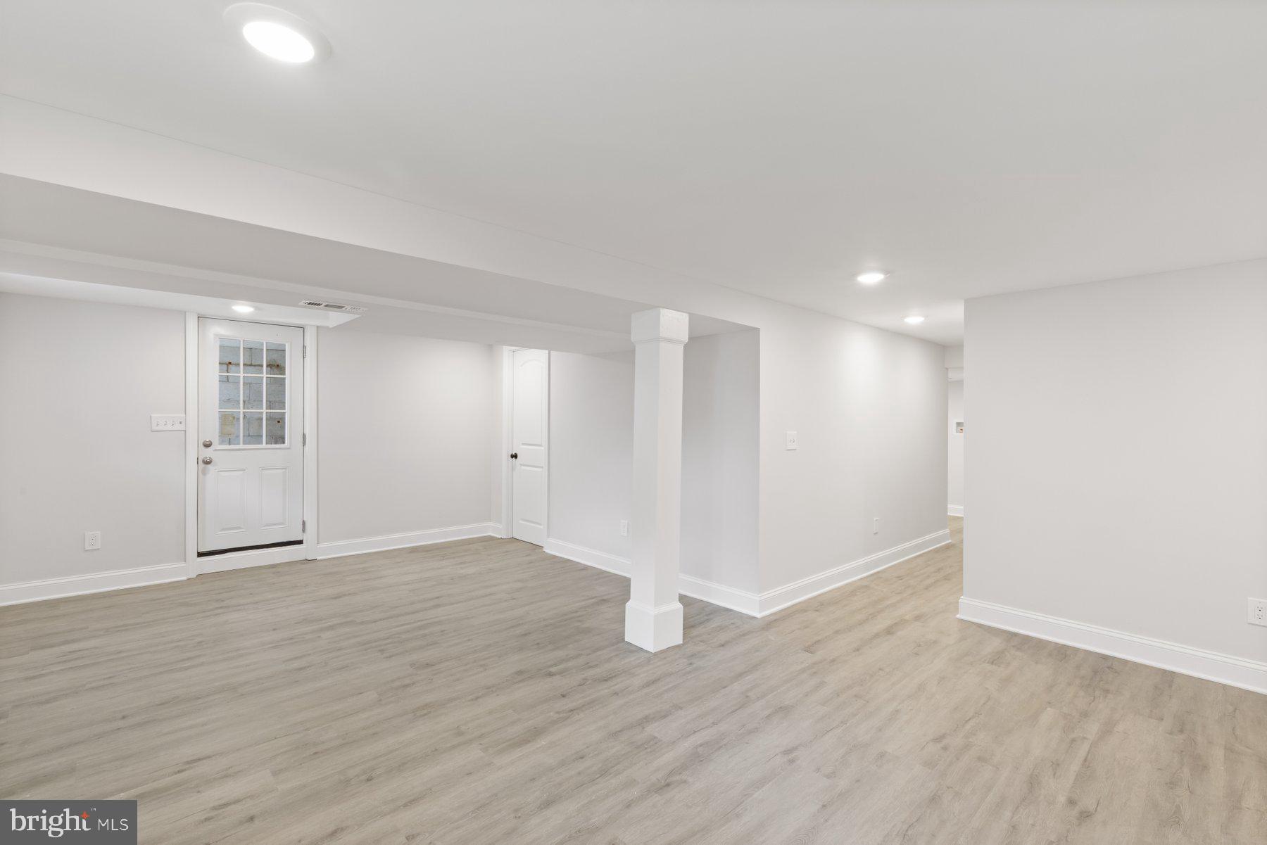 OAK SUMMIT - Residential