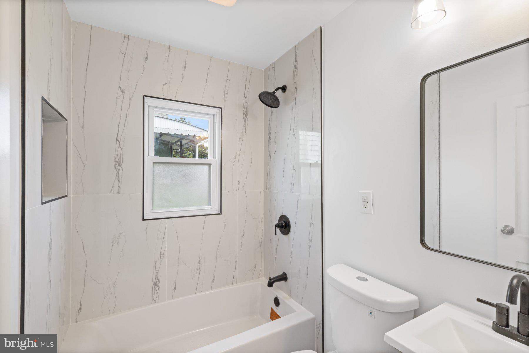 OAK SUMMIT - Residential