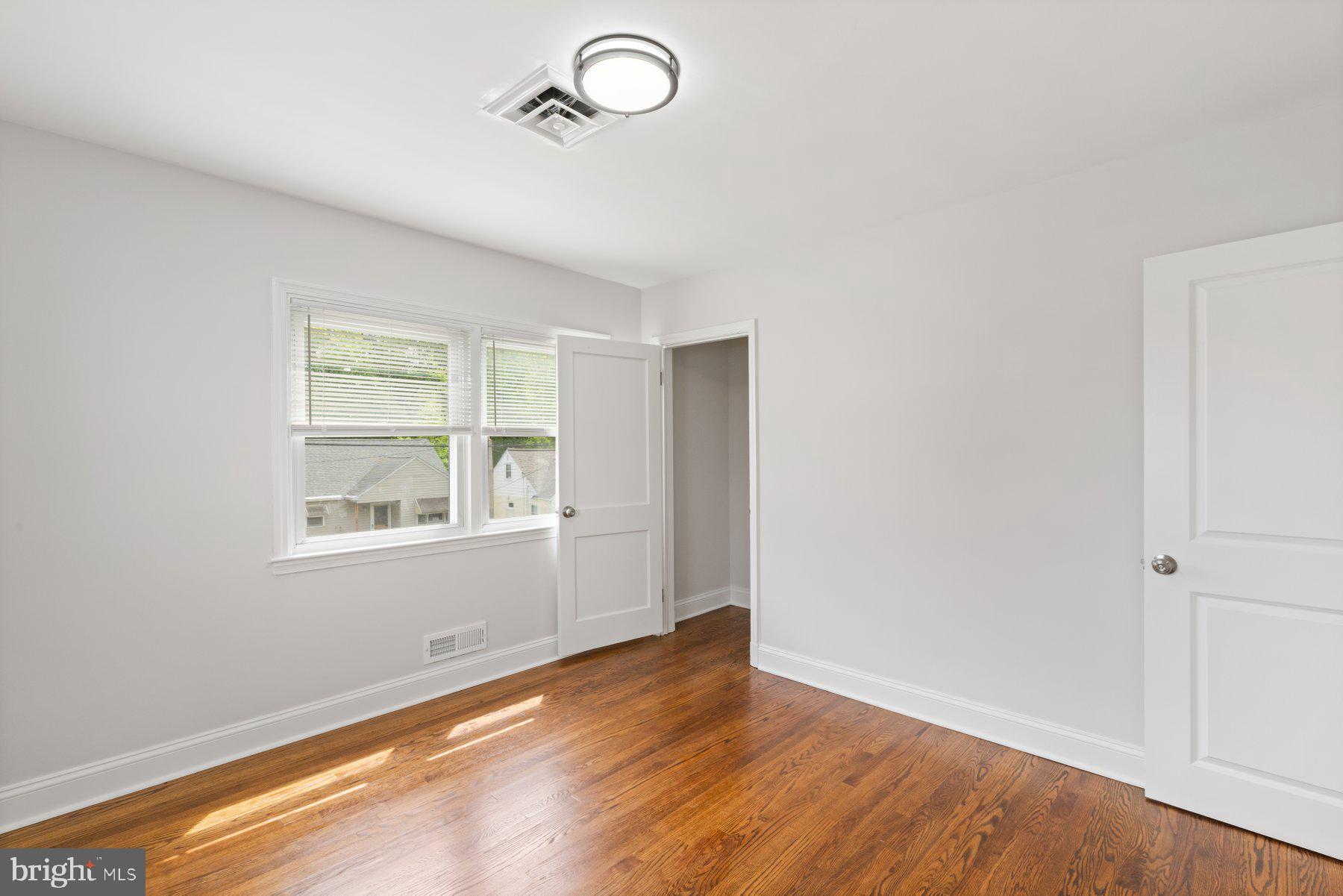 OAK SUMMIT - Residential