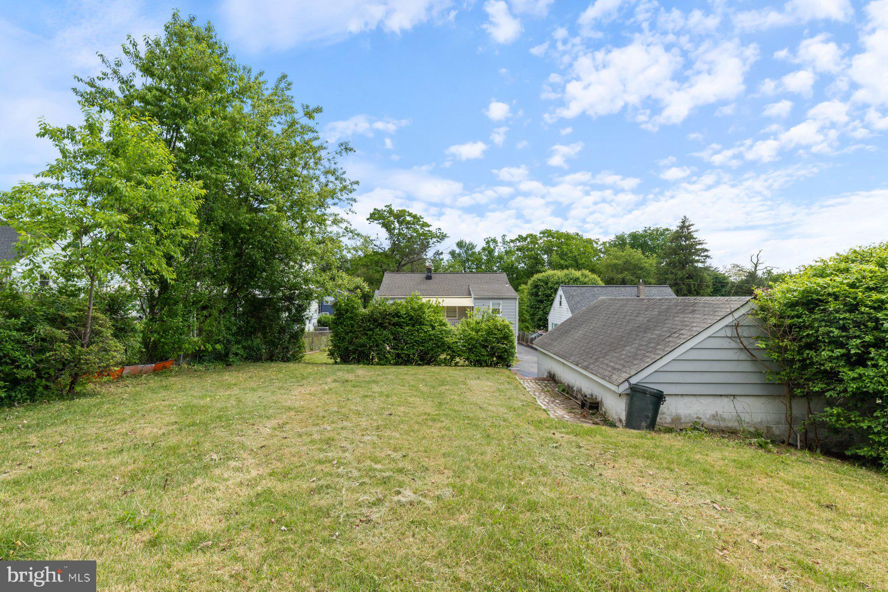 OAK SUMMIT - Residential