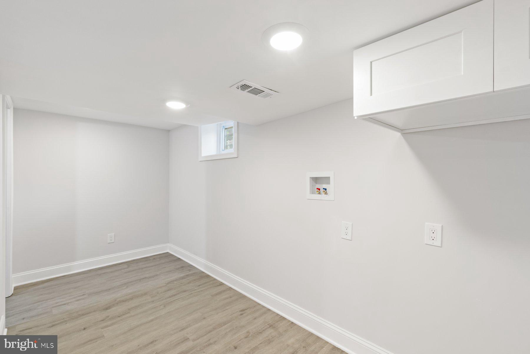OAK SUMMIT - Residential