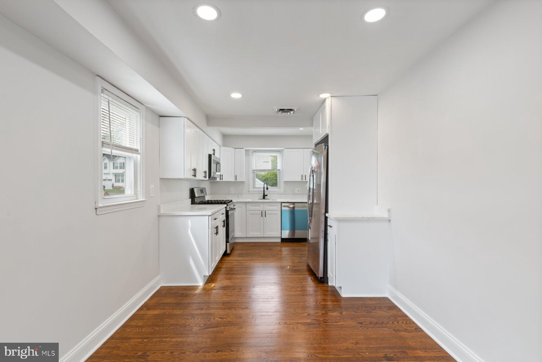 OAK SUMMIT - Residential