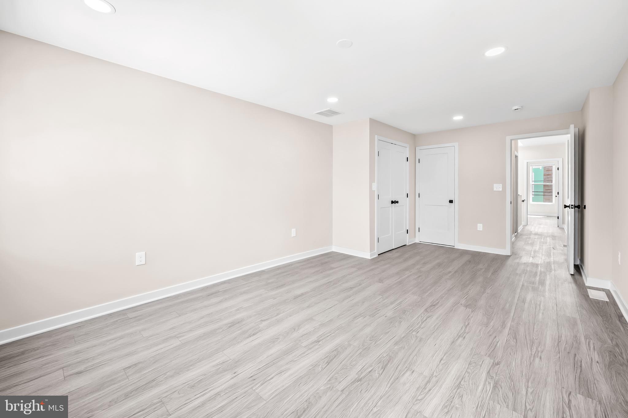 HARWOOD - Residential