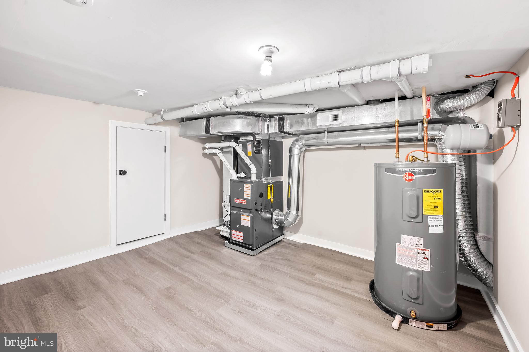 HARWOOD - Residential