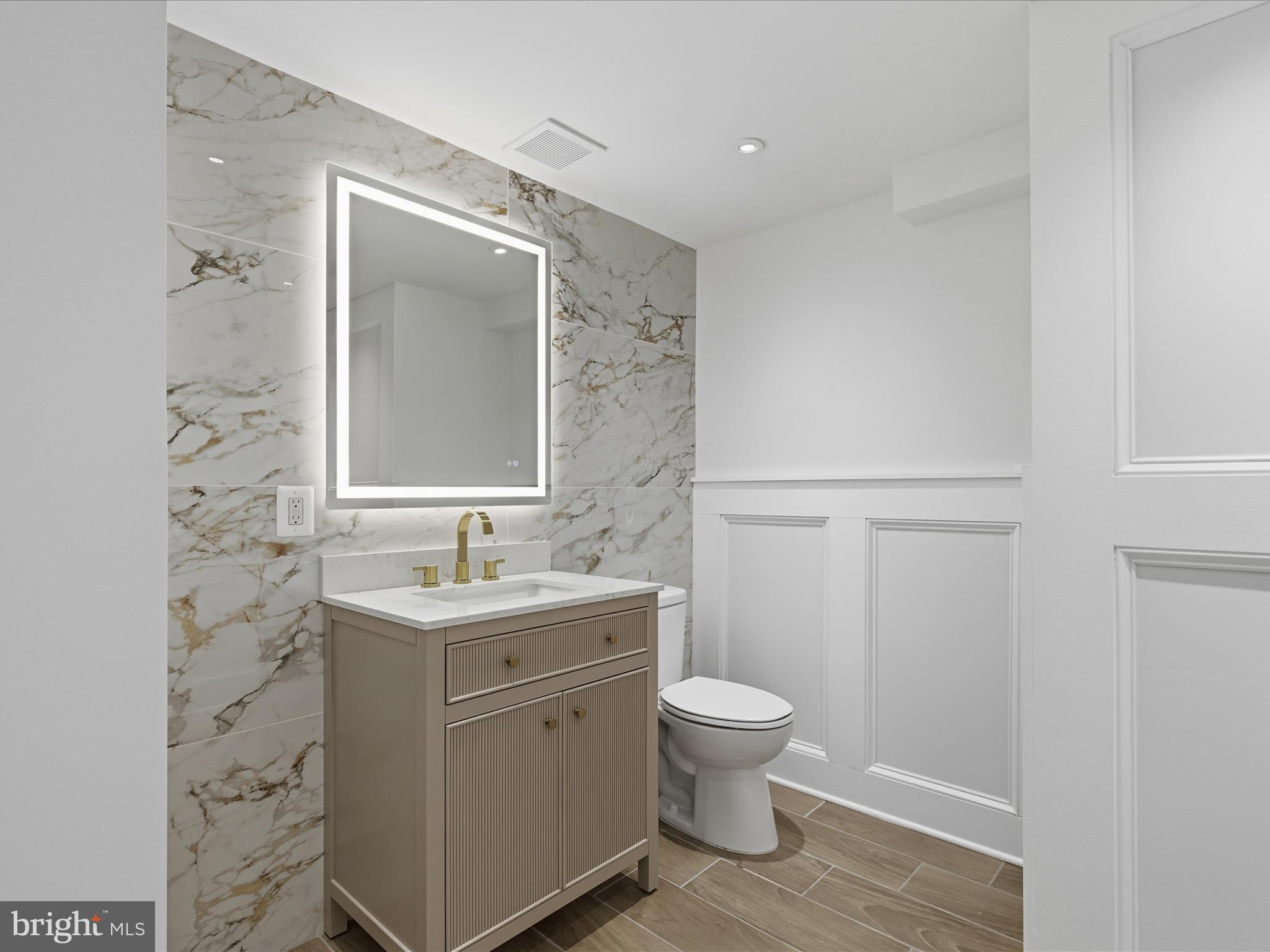 WILLOW GROVE - Residential