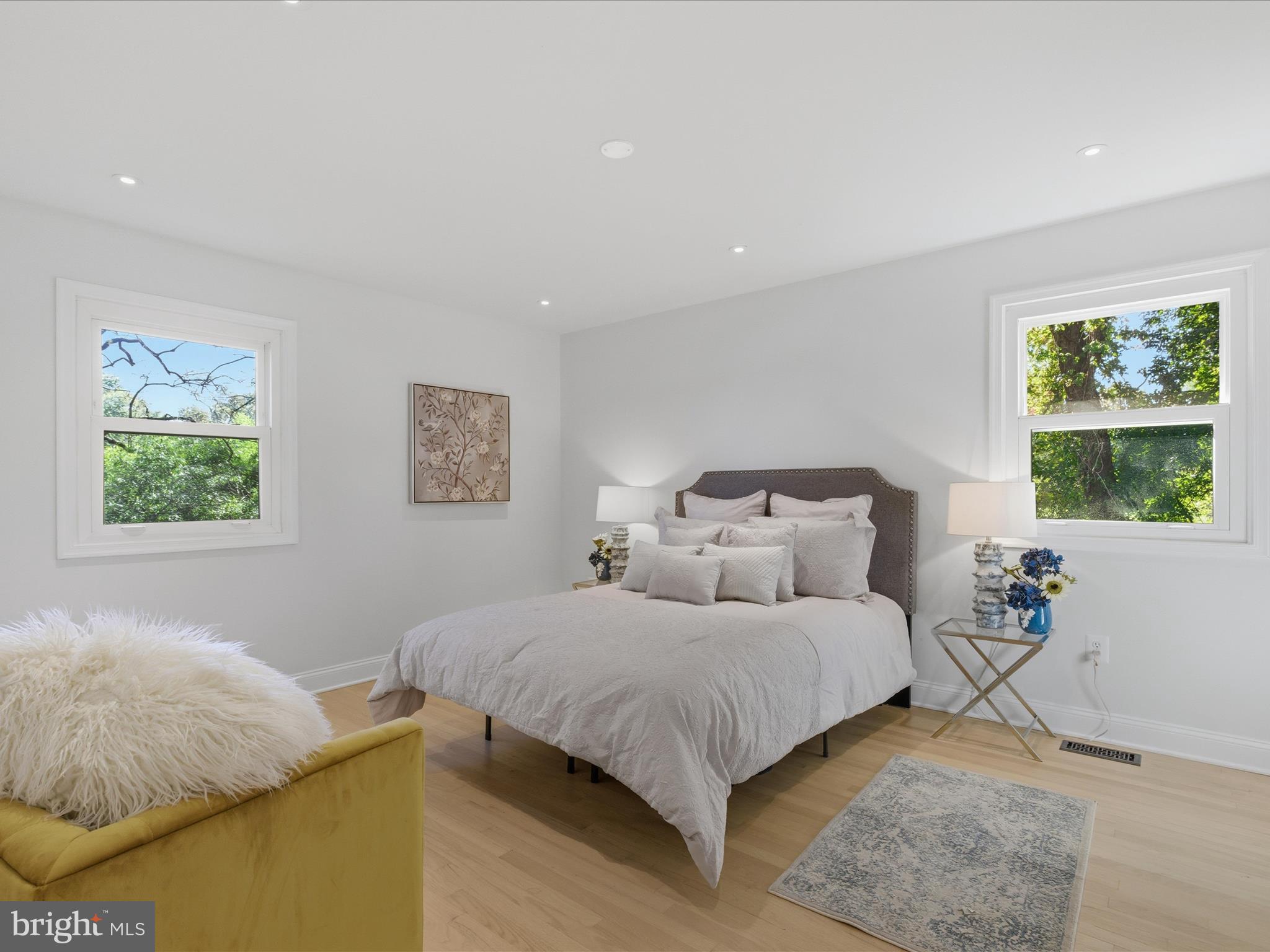 WILLOW GROVE - Residential