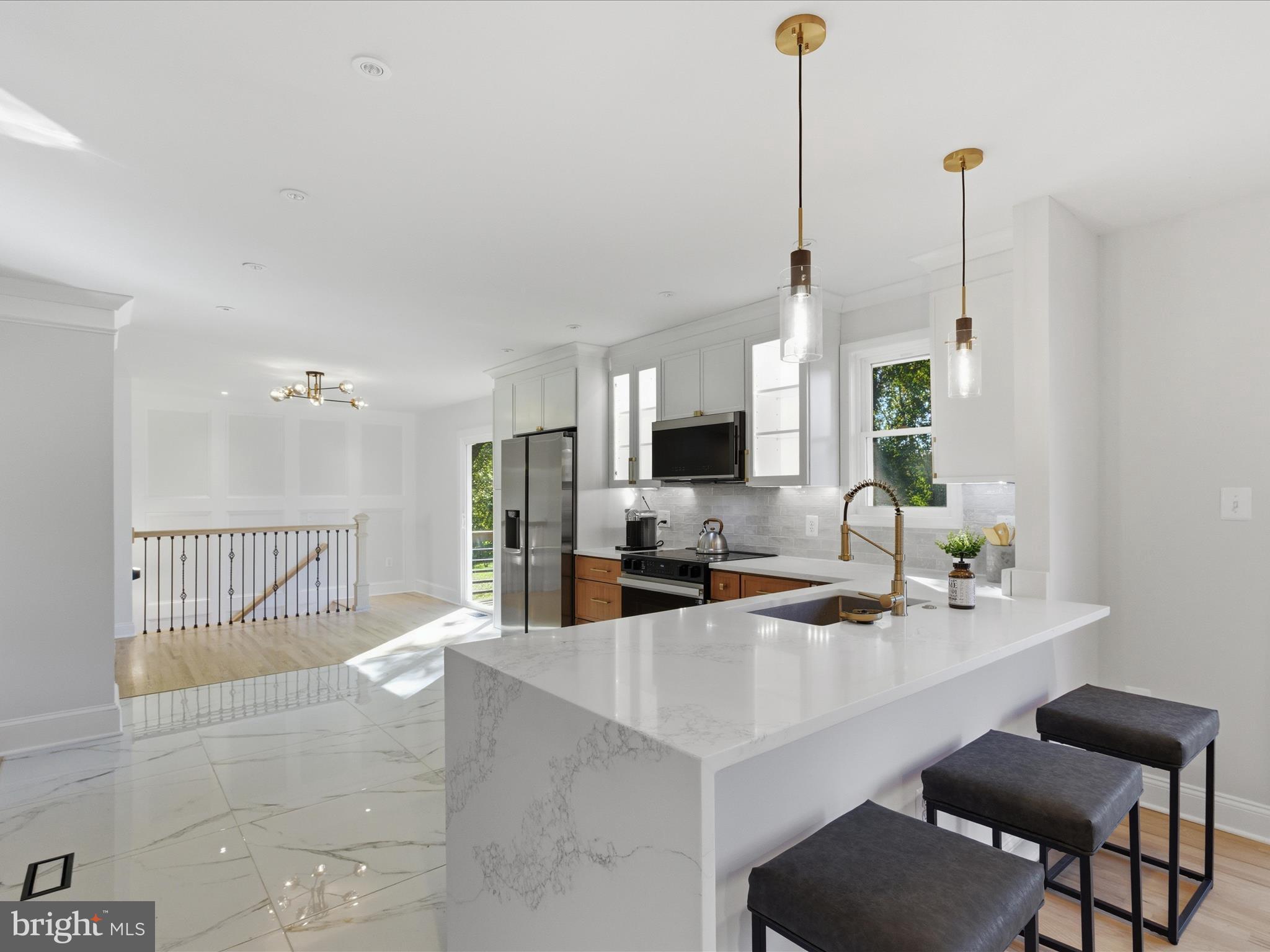 WILLOW GROVE - Residential