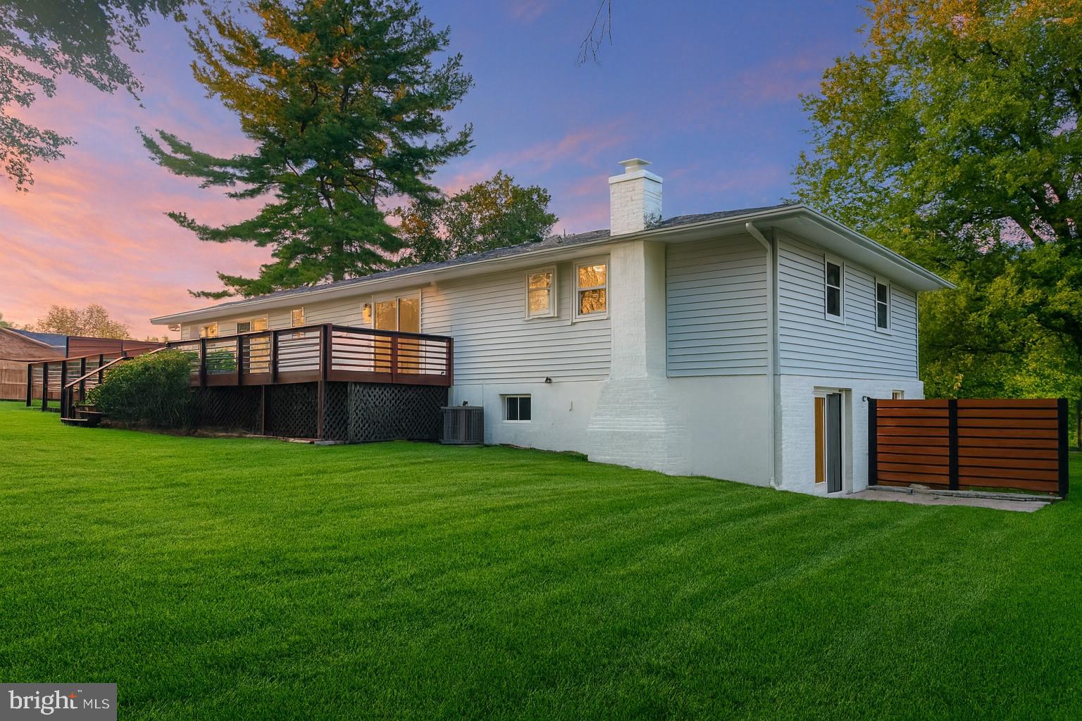 WILLOW GROVE - Residential