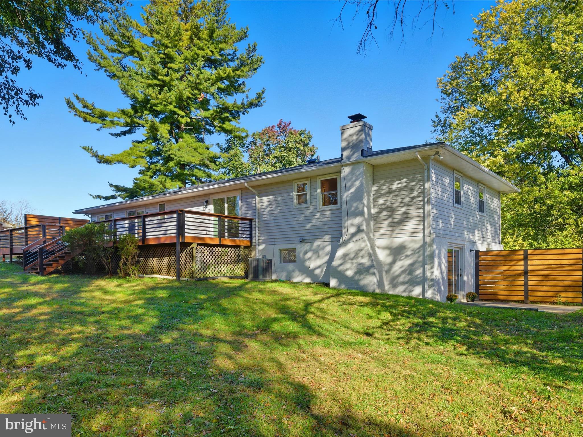 WILLOW GROVE - Residential