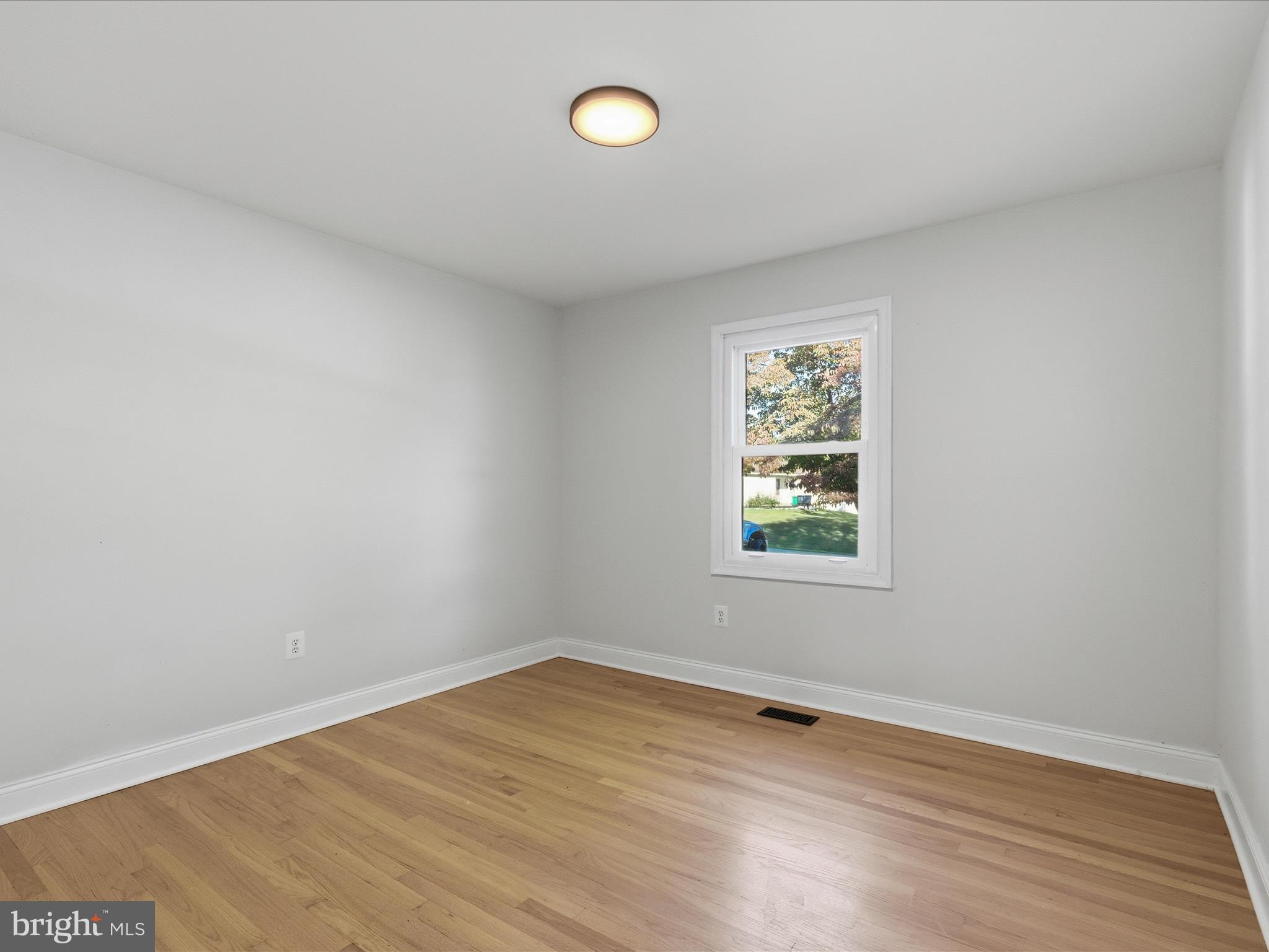 WILLOW GROVE - Residential