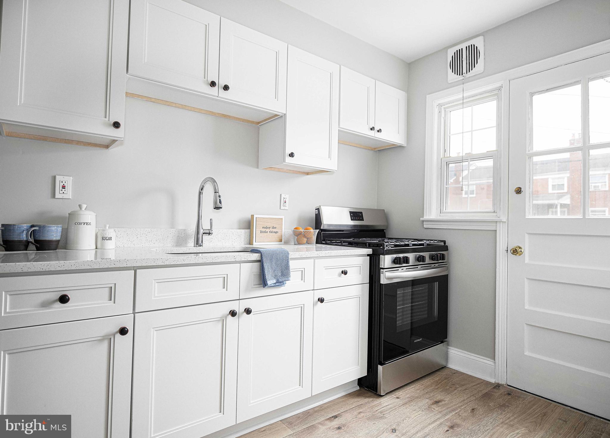 MIDDLESEX - Residential