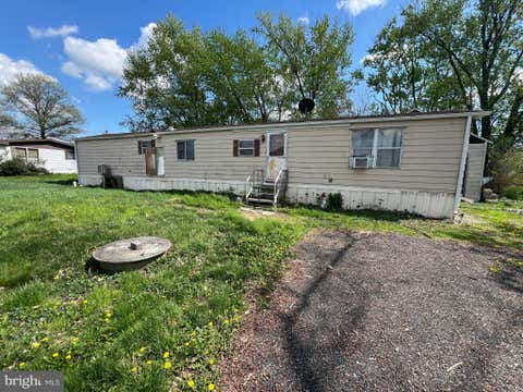 Mobile Home For Sale - 2318 Rockvale Road<br/> LANCASTER, PA 17602