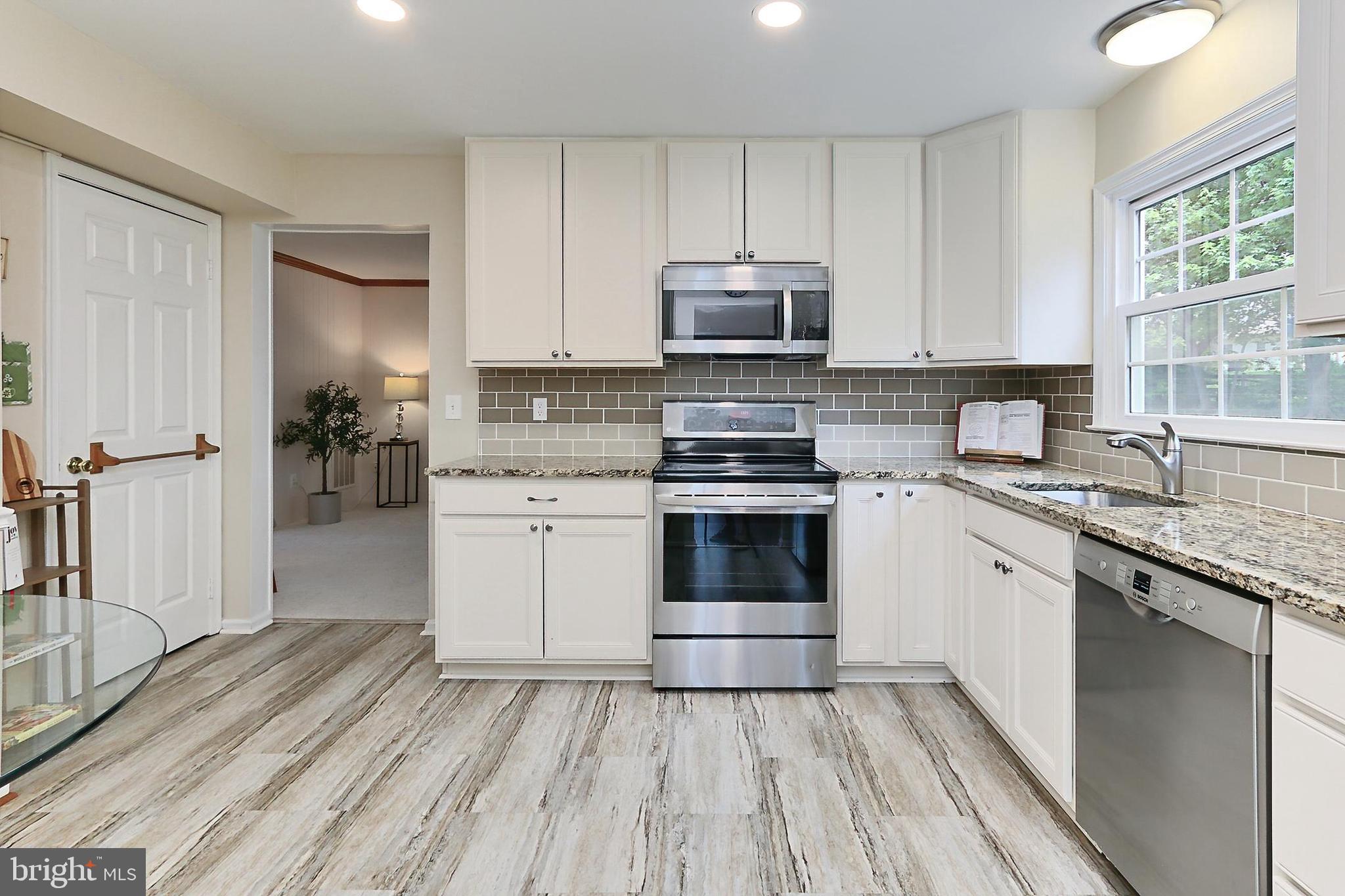 COUNTRYSIDE - Residential