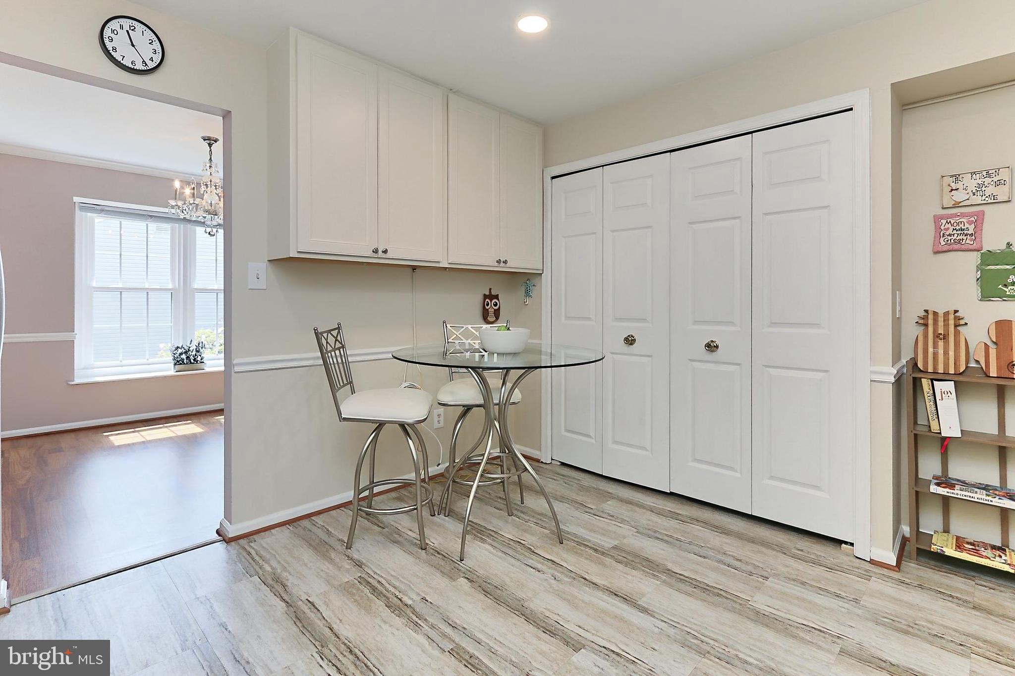 COUNTRYSIDE - Residential