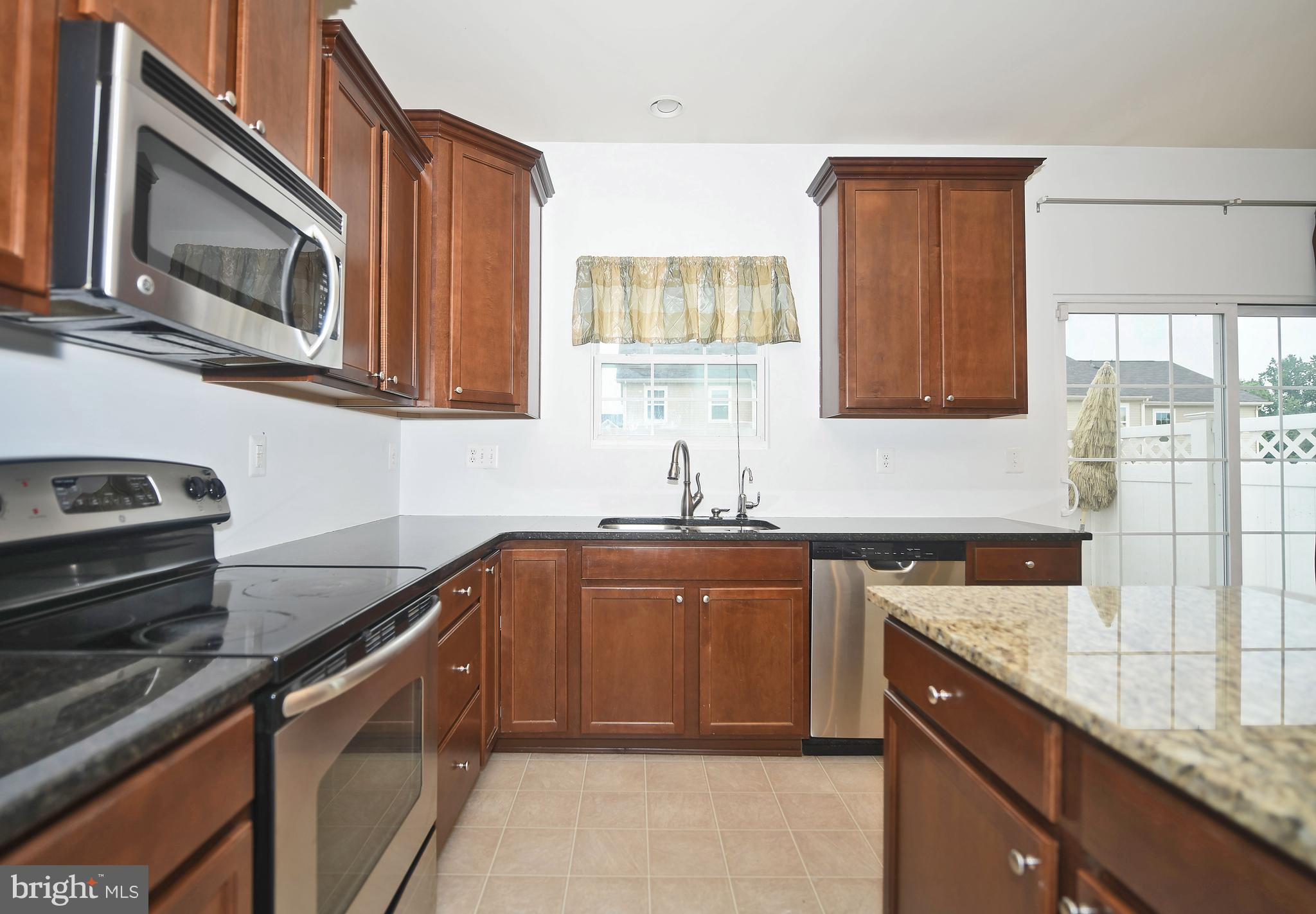 MAGNOLIA LANDING - Residential